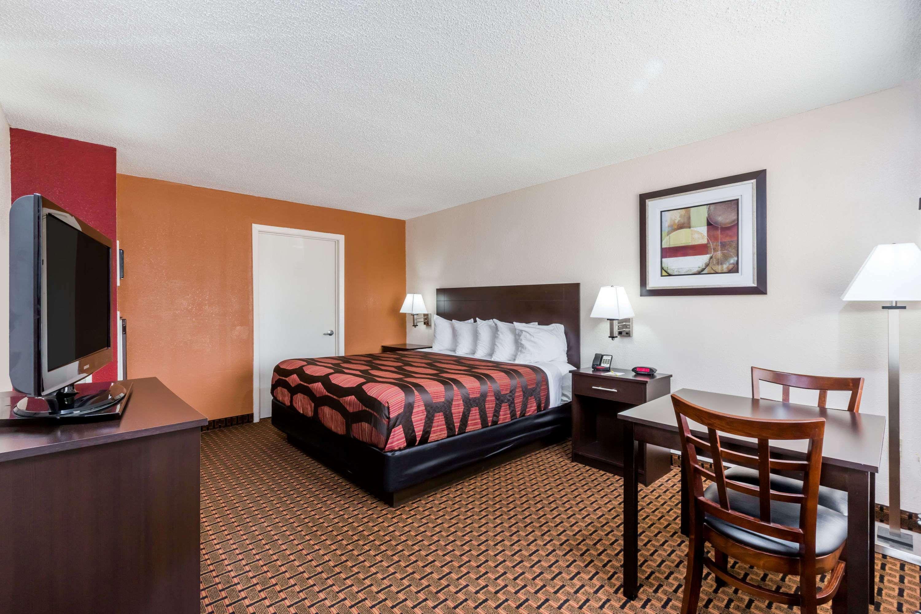 Days Inn By Wyndham Pearl/Jackson Airport Exterior photo